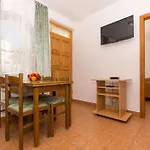 Pero Apartament Trogir