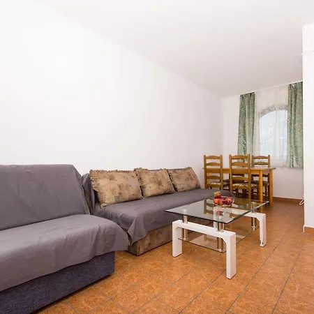 Apartment Pero *