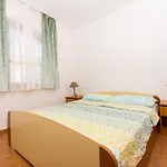 Apartment Pero *