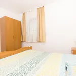 Apartment Pero Trogir