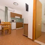 Apartment Pero *