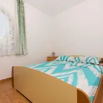 Apartment Pero Trogir